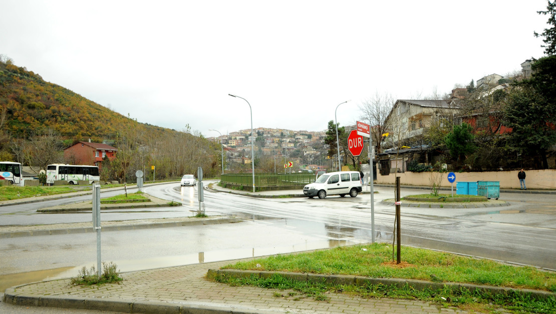 Nato Yolu Kucuksu Baglanti Yolu Ve Ortak Alt Yapi