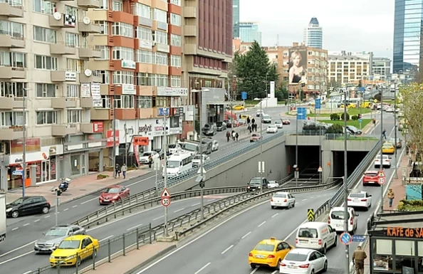 Balmumcu Underpass Construction